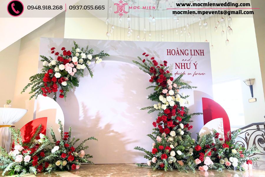 Backdrop chụp hình tone trắng - đỏ