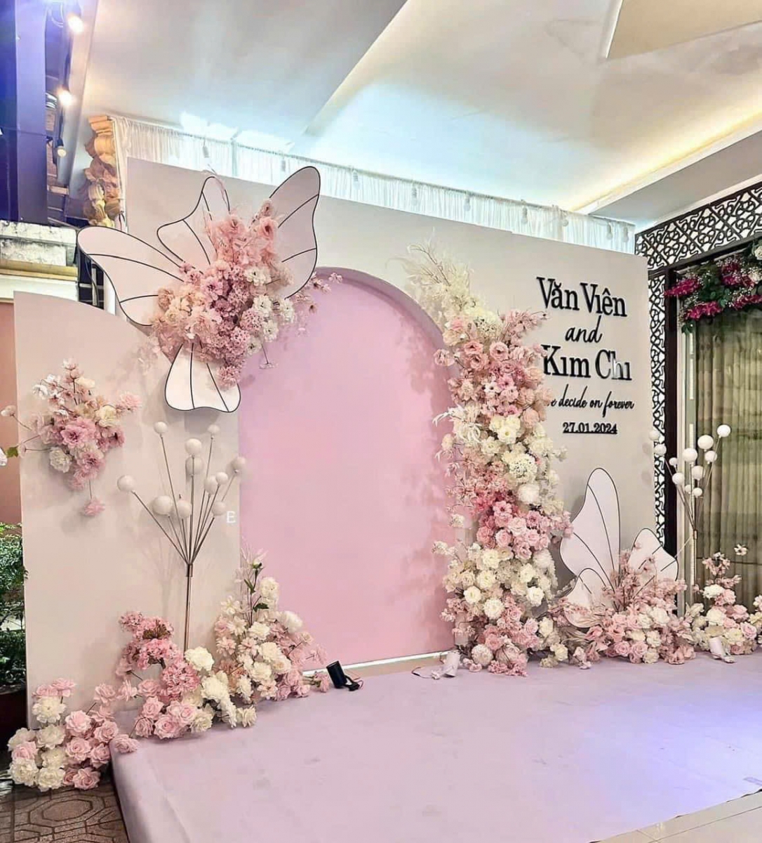 Backdrop chụp hình tone hồng phấn 