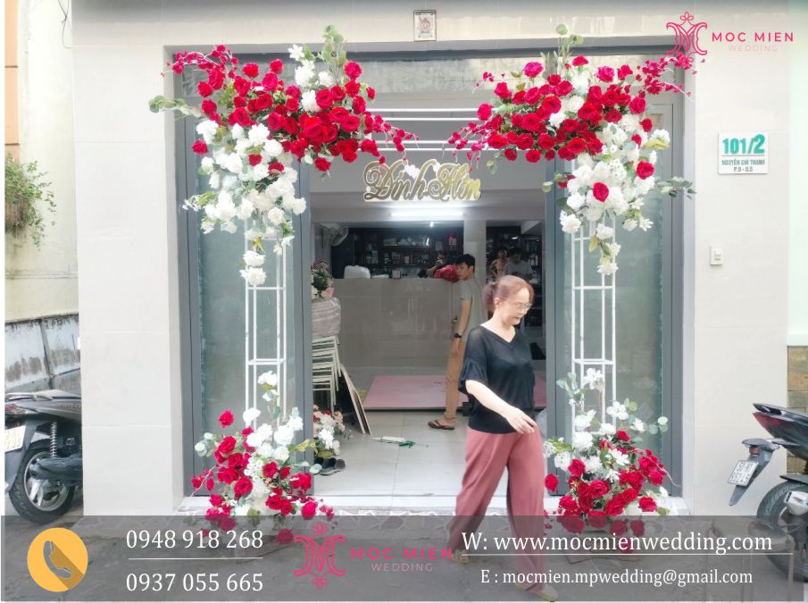 Cho thuê cổng cưới hoa lụa cao cấp tại Tân Bình