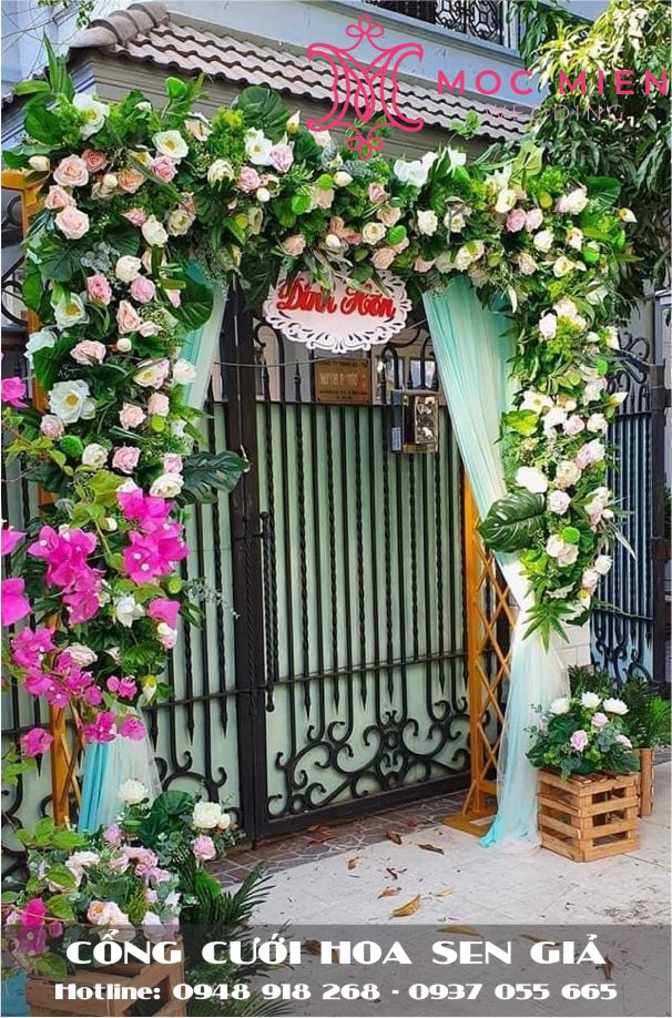 Cho thuê cổng cưới hoa sen giả giá rẻ tại TPHCM