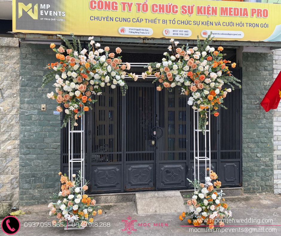 Địa chỉ sản xuất cổng hoa cưới theo yêu cầu