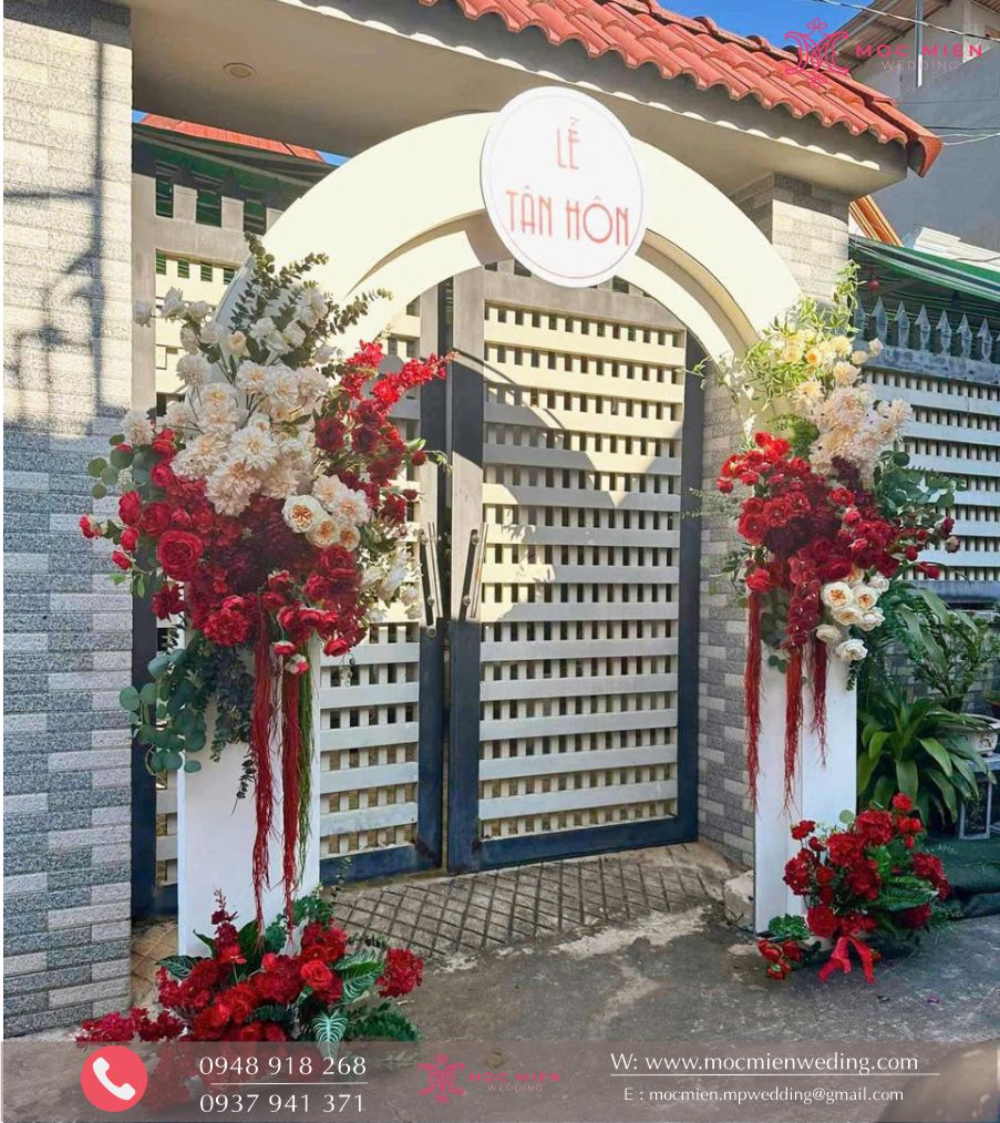 Mẫu cổng hoa alu tròn được nhiều khách hàng lựa chọn