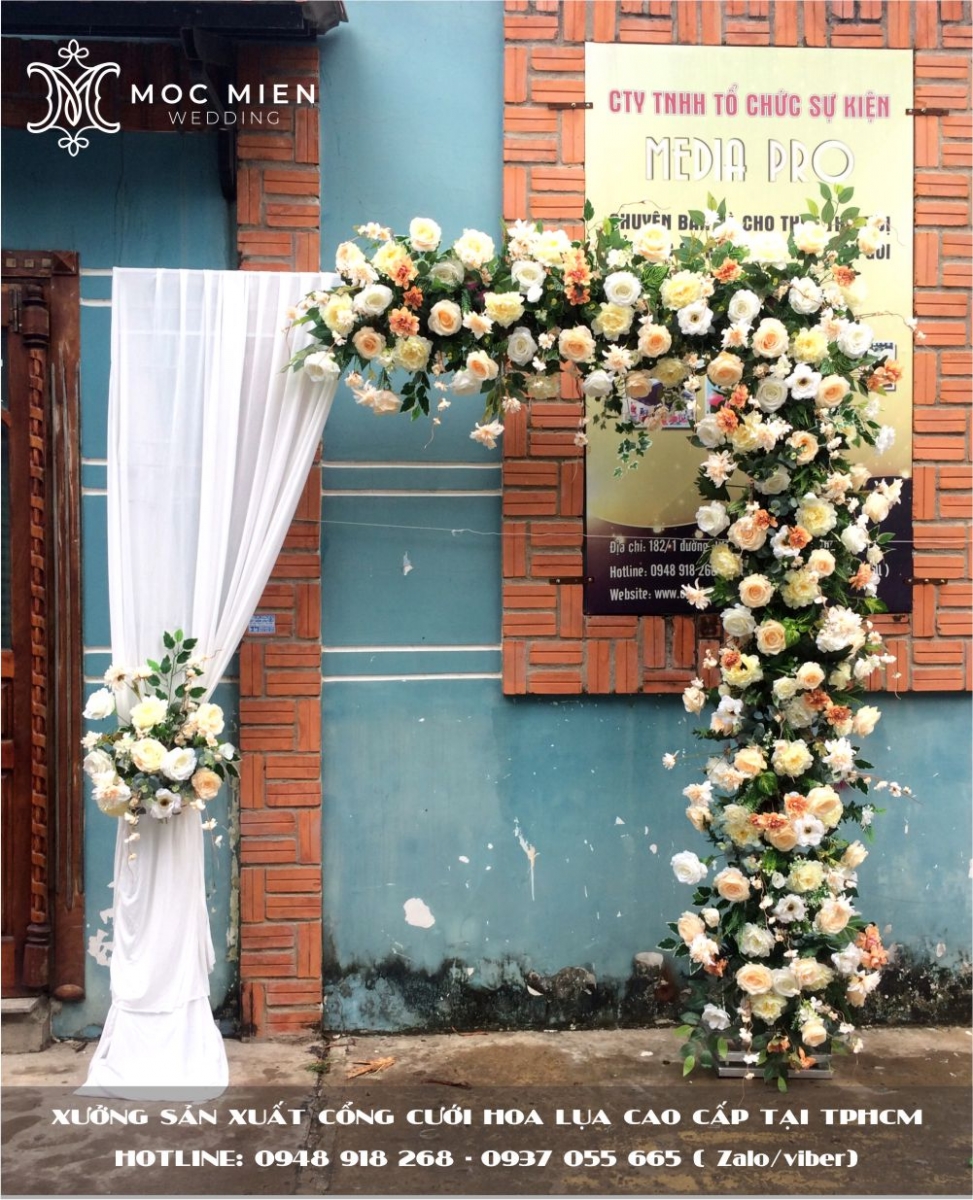 Công ty chuyên sản xuất cổng hoa cưới bỏ sỉ tại TPHCM