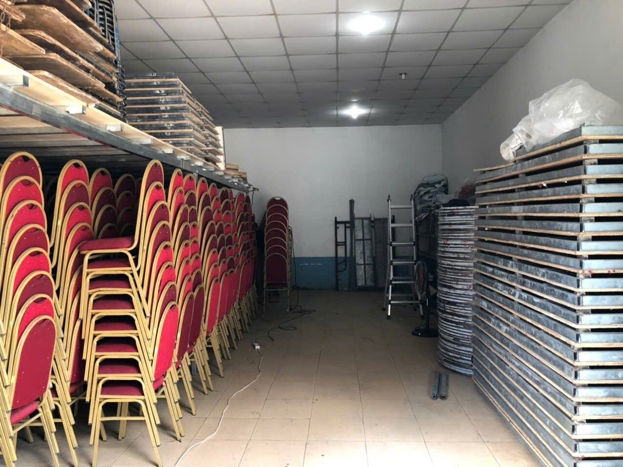 Thanh lý ghế nệm lưng dựa giá siêu rẻ