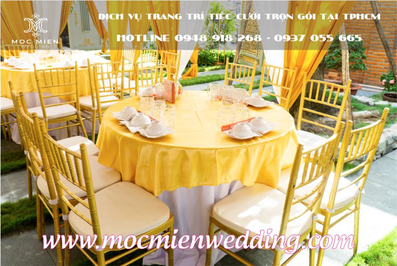 Mẫu bàn ghế tiffany đám cưới sang trọng nhất TPHCM
