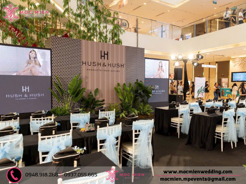 Cho thuê bàn dài ghế tiffany tổ chức lễ ra mắt sản phẩm tại Q1