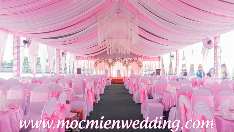Trang trí rạp cưới cao cấp cho đám cưới tổ chức tại nhà TPHCM