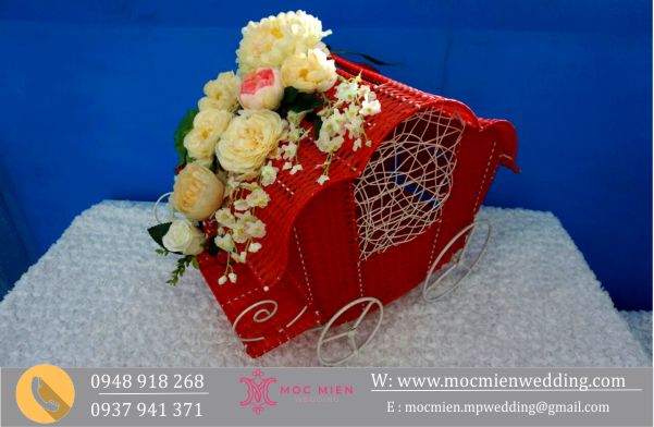 Bán thùng tiền mừng cưới hình xe hoa tại tphcm