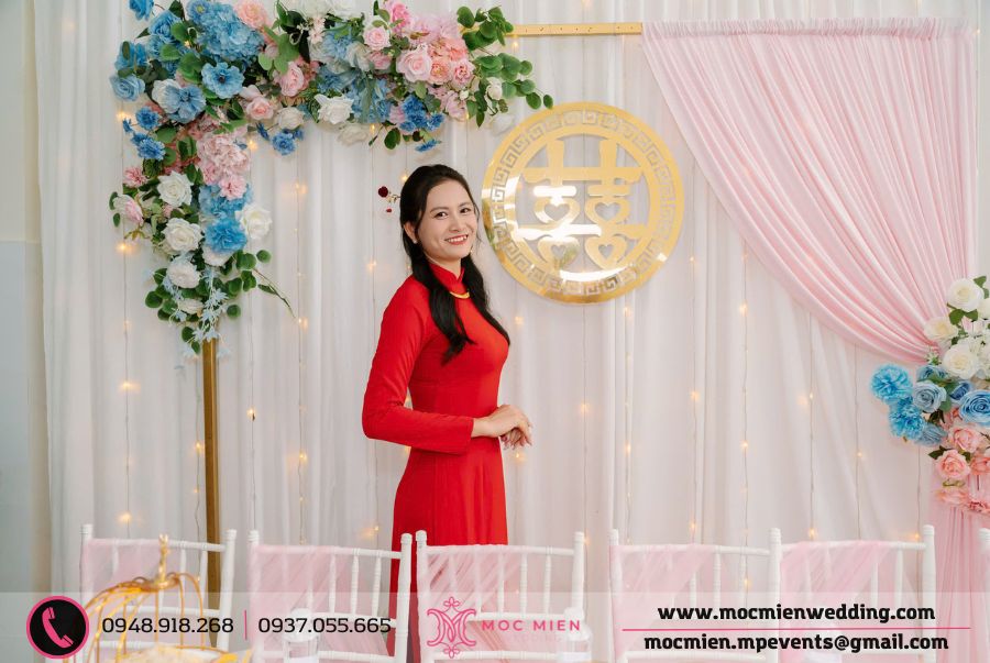 Chiếc feedback siêu xinh của cô dâu với backdrop