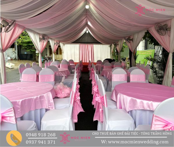 Ghế nệm cột nơ hồng