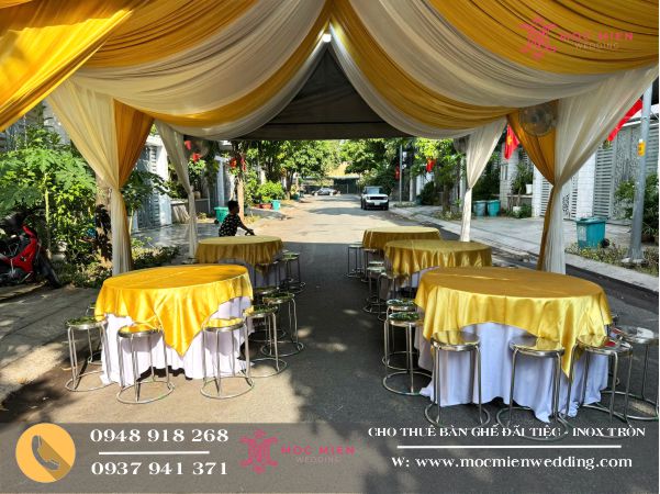 Giá thuê bộ bàn ghế inox đãi tiệc chỉ từ 179,000 - 249,000 vnđ/1 bộ/1 ngày