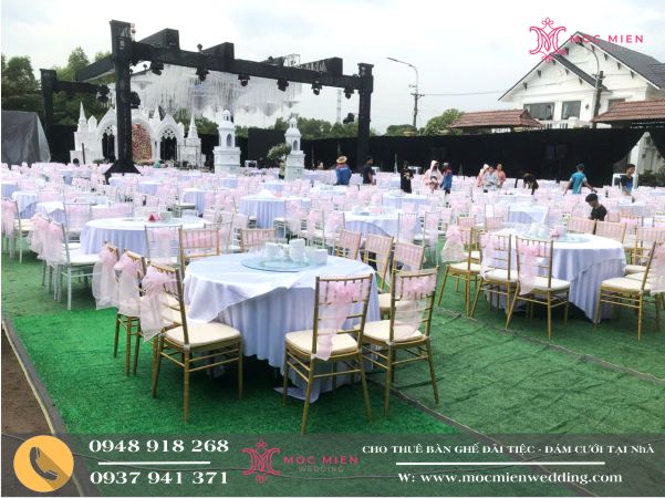 Cho thuê bộ bàn ghế tiffany đãi tiệc số lượng lớn giá chỉ từ 450,000 - 490,000 vnđ/bộ/ngày